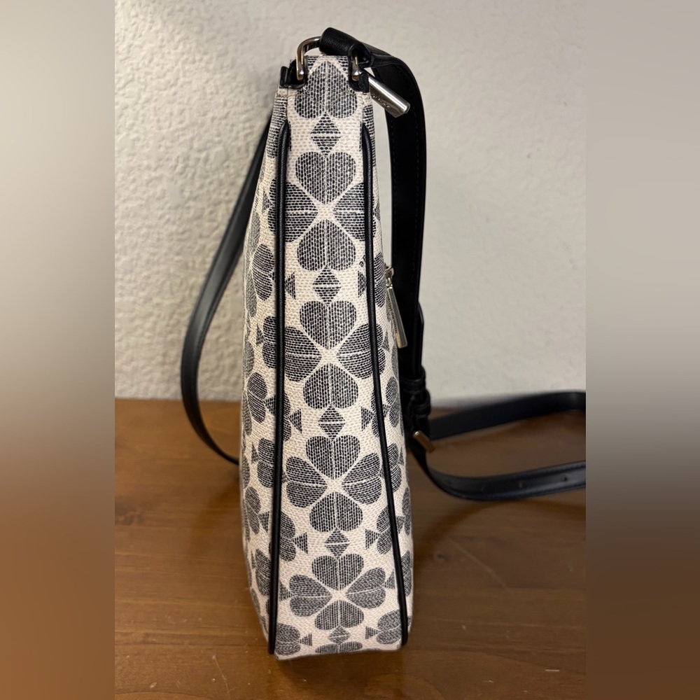 Kate Spade “Spade Flower Print” bag - Picture 3 of 7